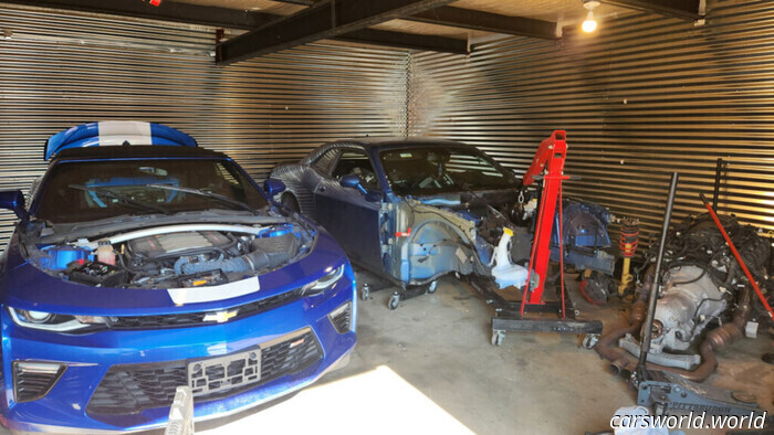 Police Raid Chop Shop While Suspects Were Taking Apart Muscle Cars and Hemis | Carscoops